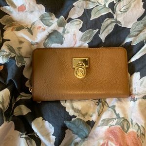 Tan Michael kors leather wallet with lock accent